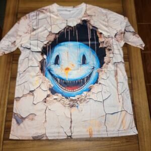Creepy Smile In Wall Unisex Tee - Size XXXL*